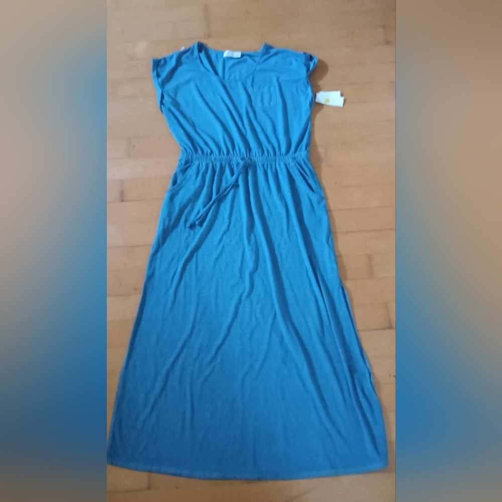 Women's size 2 xl brand new dress